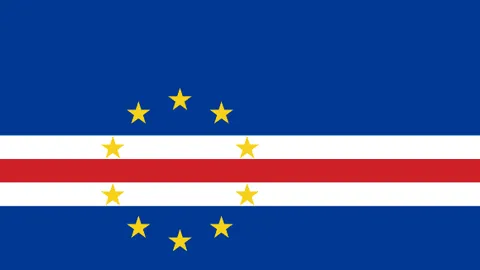 “天等县中小生游泳技能大赛，提升学生水上自救能力”