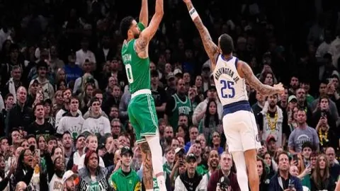 曼城连败持续，瓜迪奥拉面临职业生涯罕见挑战：前所未有的逆境